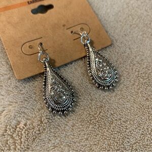GH Bass & Co Earrings